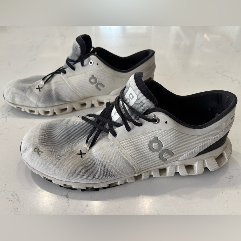 On Cloud X3 Athletic Shoes - Picture 3 of 8